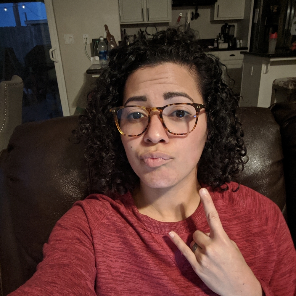 Meet your Posher, Arielle